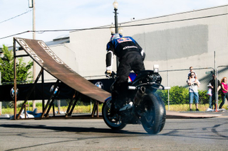 Illustration for article titled 4 Reasons Ex-Stunters Are Better Riders